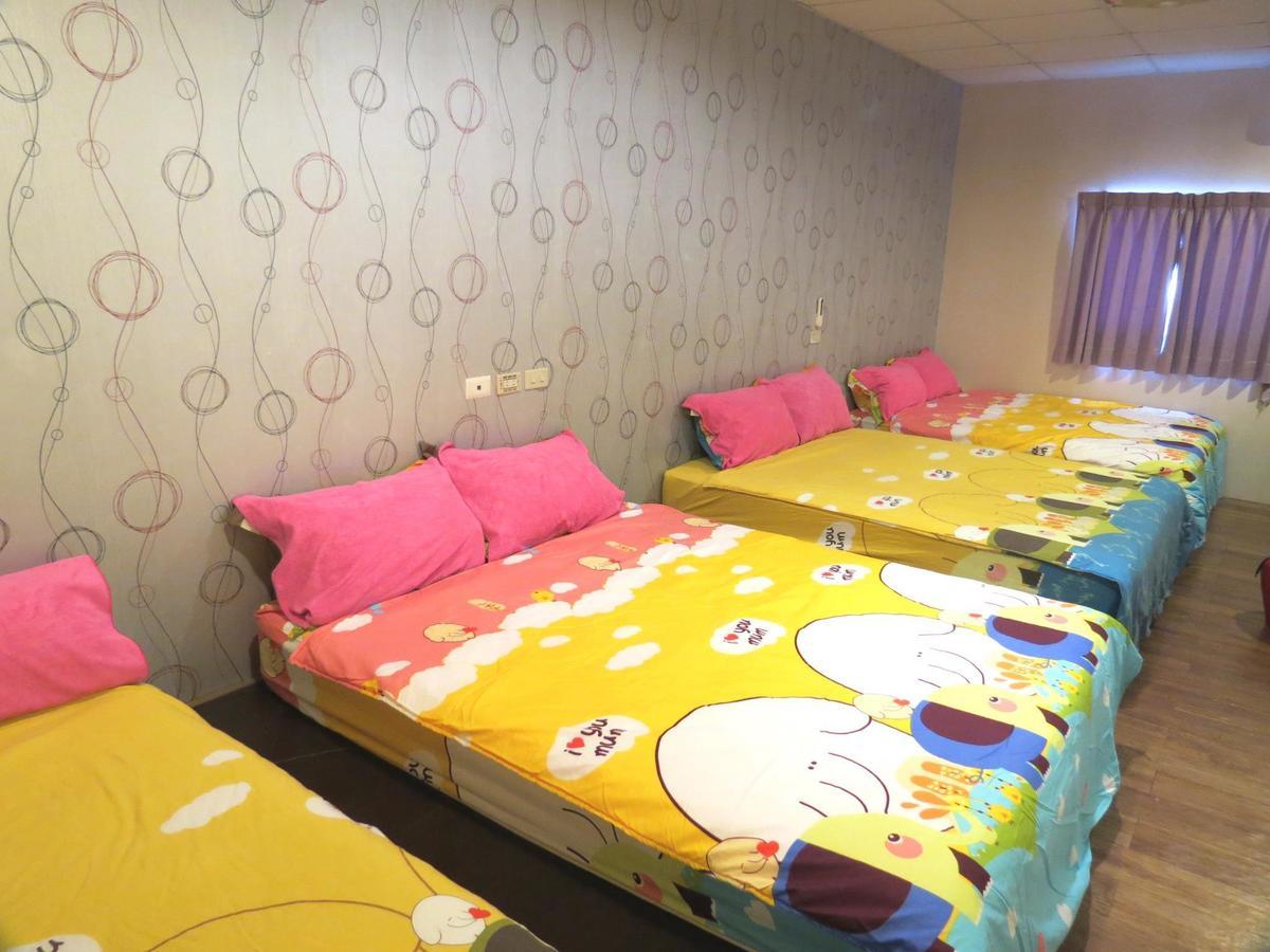 Hotel Smile Baby Luodong Exterior foto